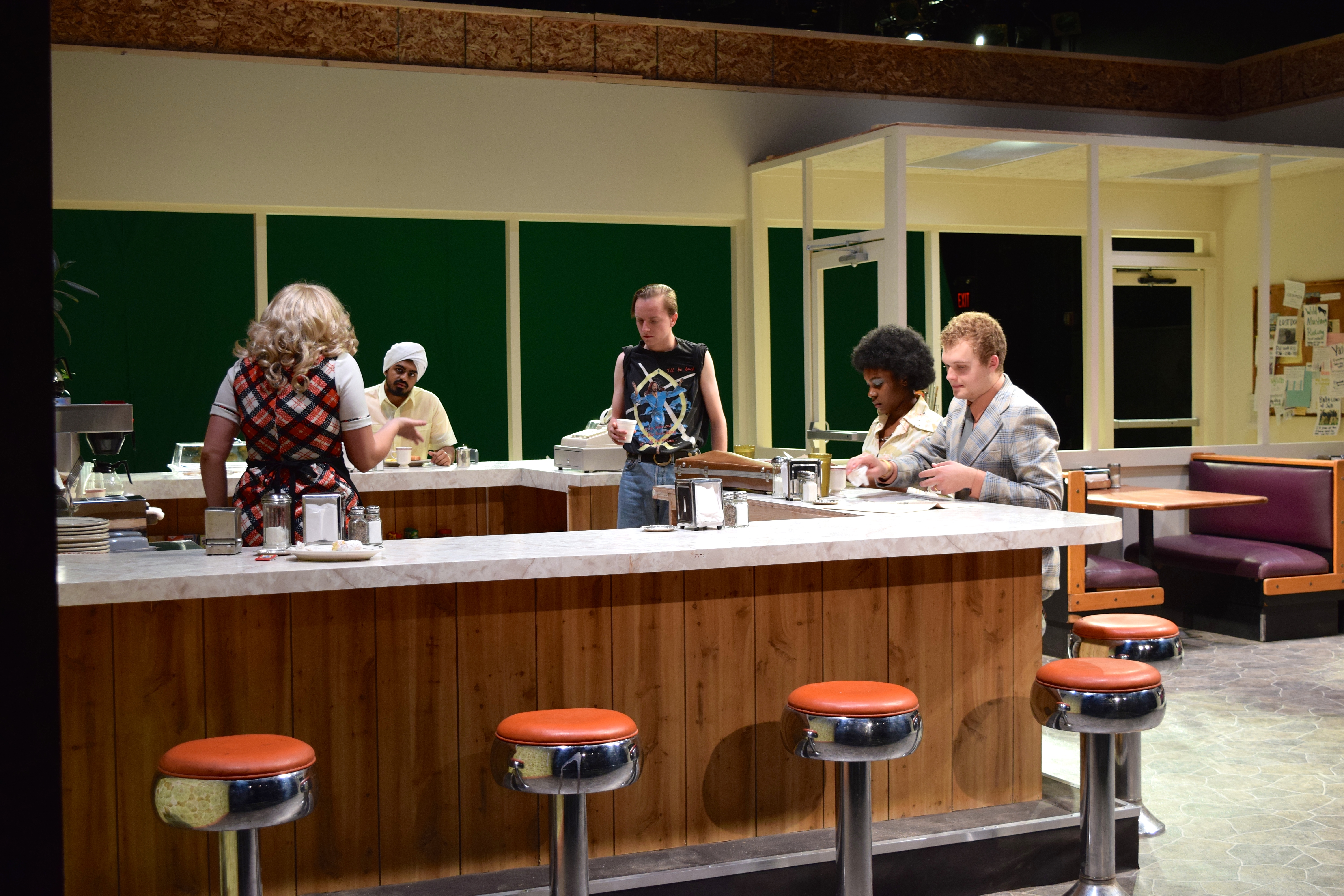 Red Ryder brings drama, nostalgia, ’70s aesthetic