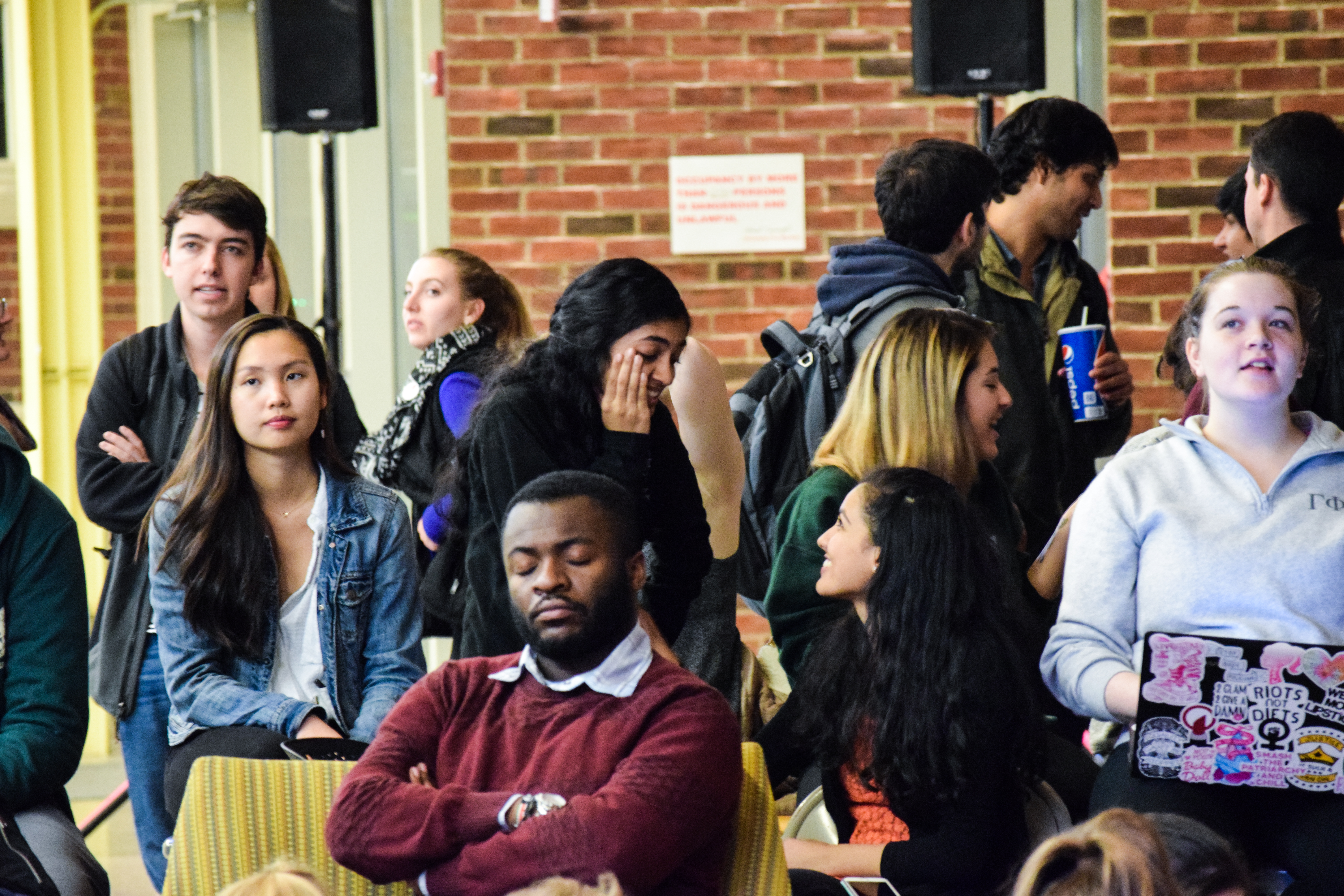 UR students rock the vote