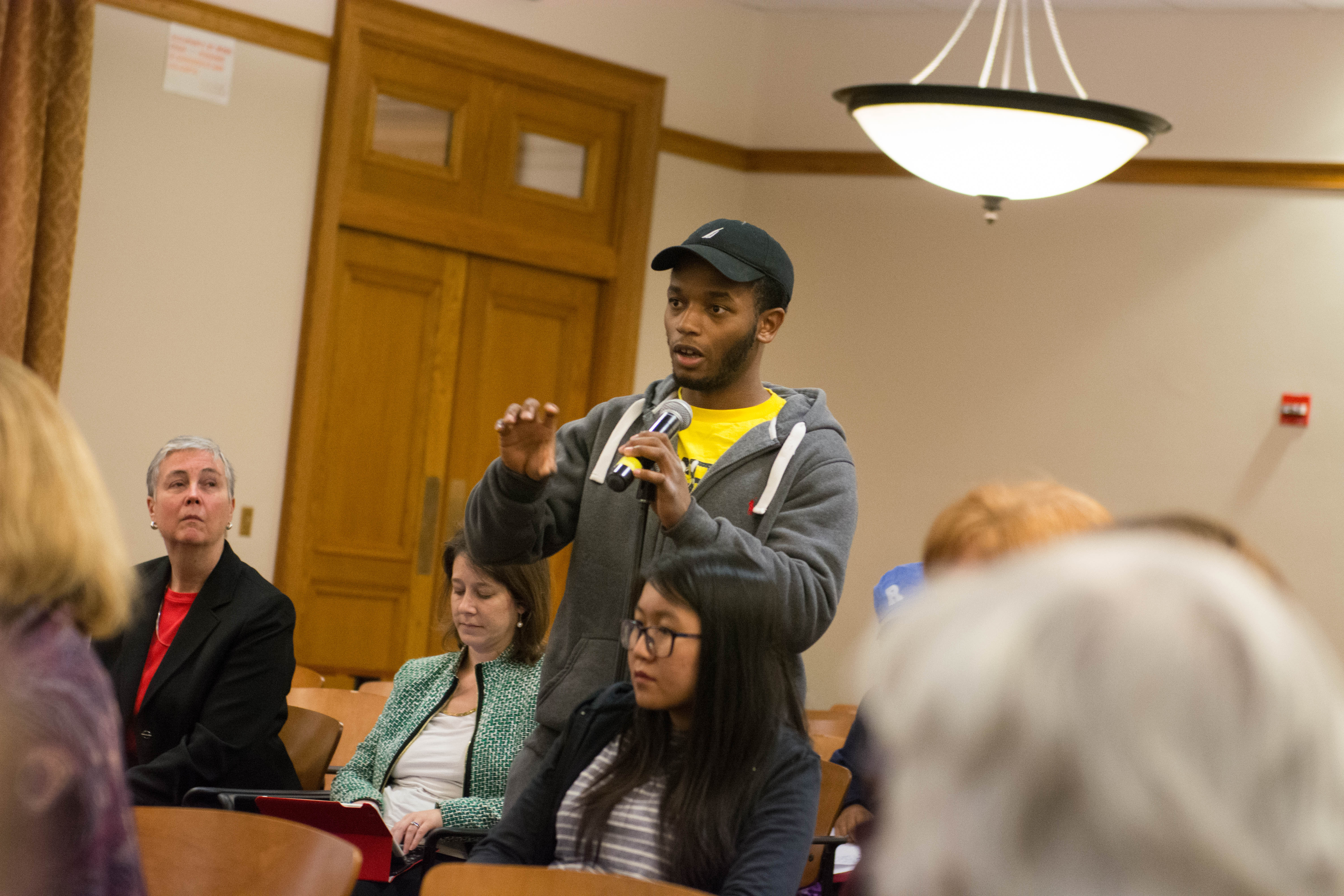 Seligman approves main race proposals