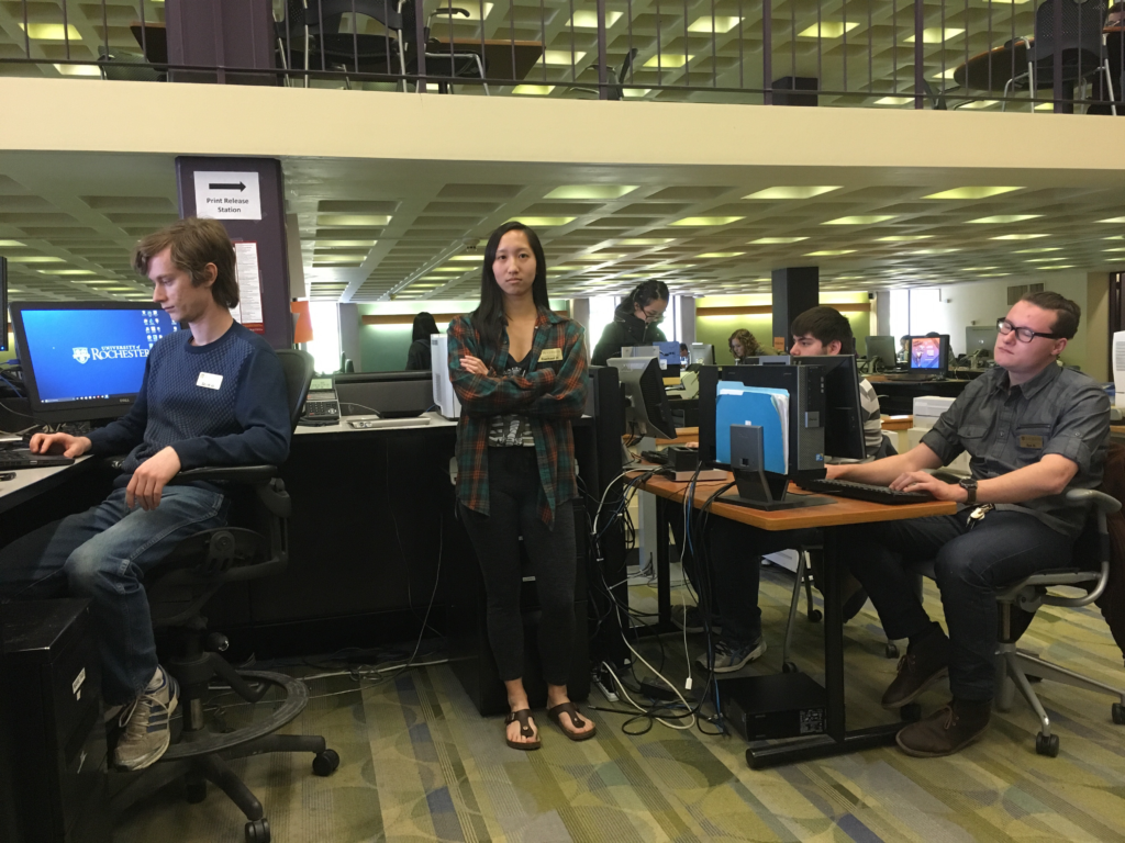 Connecting with the IT Center&#8217;s student workers