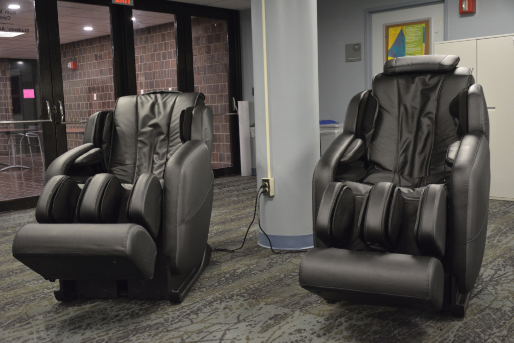 Massage chairs garner positive uncertainty