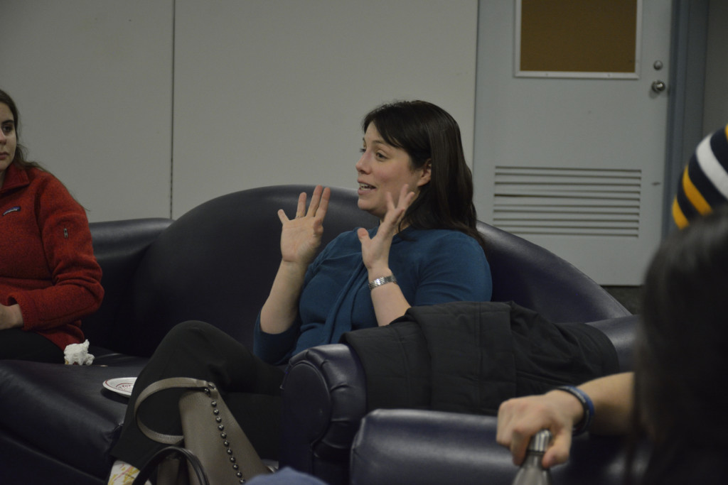 Professor speaks on the psychological toll of media