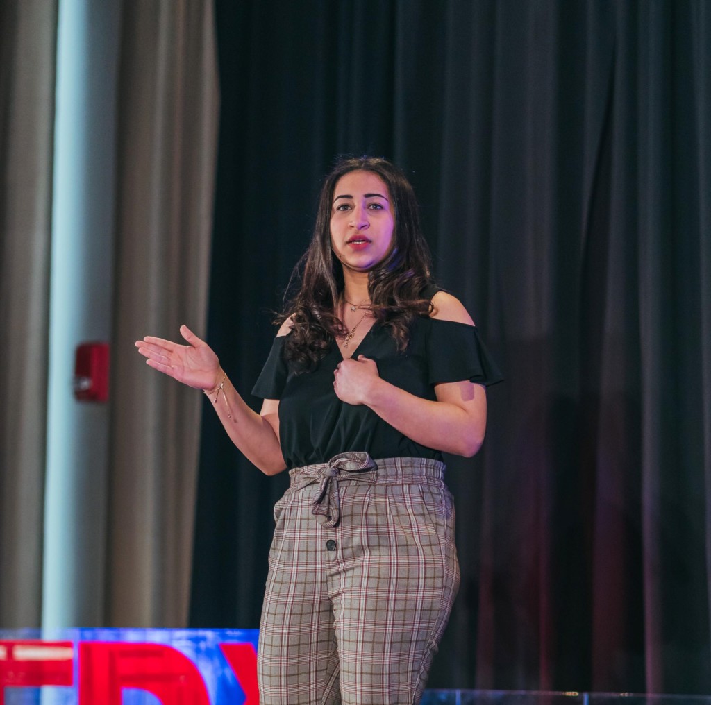 Mira Amin’s powerful story on memory loss receives standing ovation