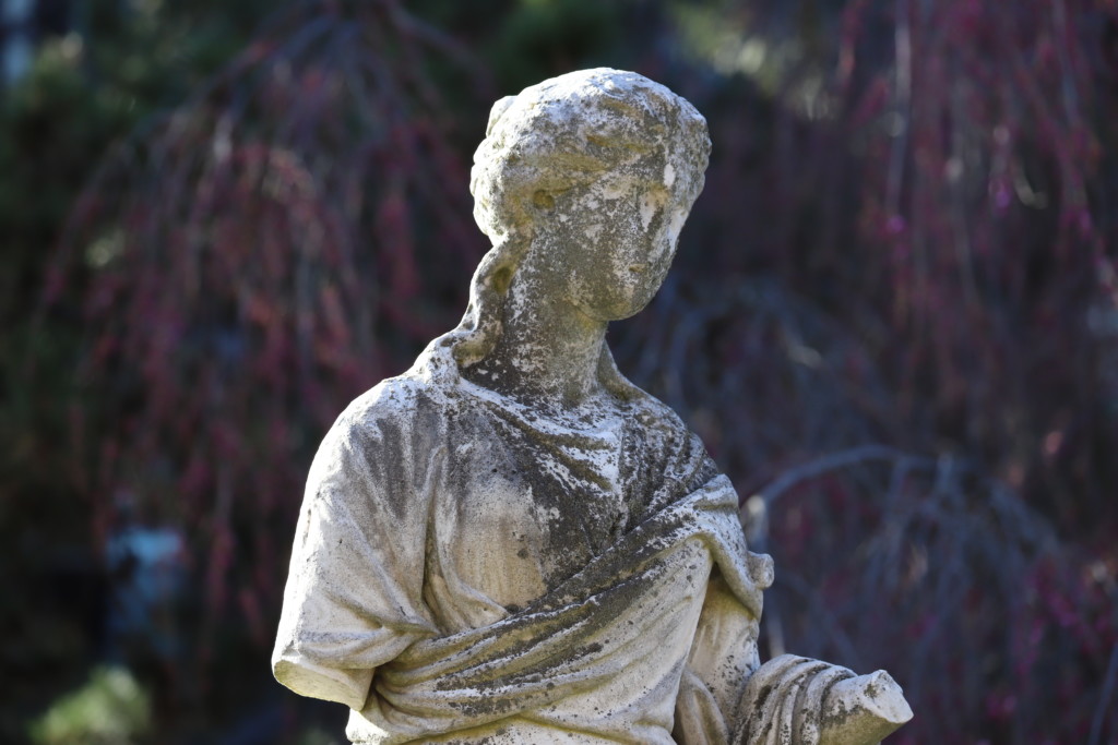 Want to see gender inequality at UR? Look at the sculptures.