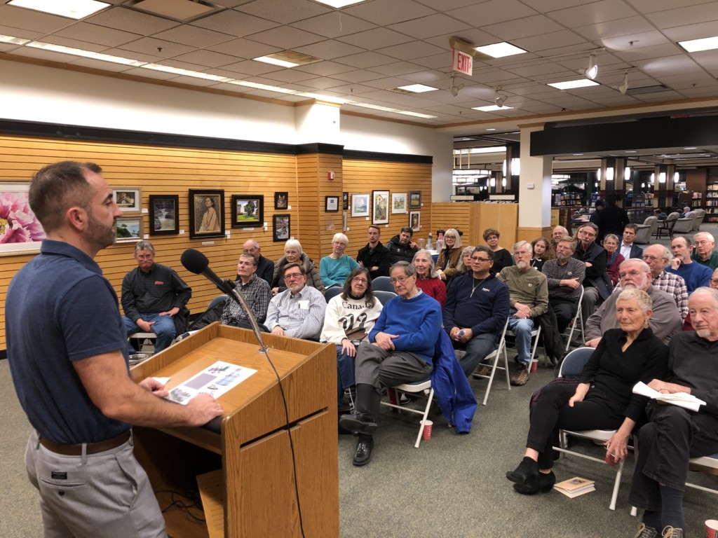 Rochester Science Cafe takes science to the people