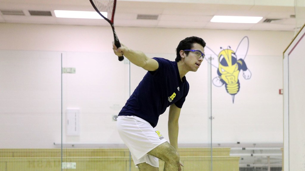 Squash takes victory in first home match