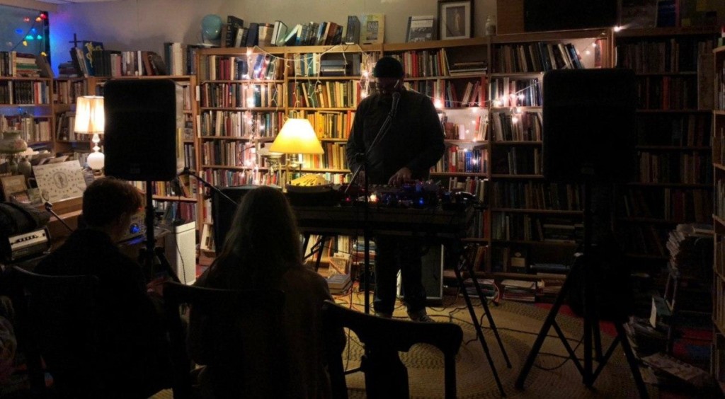 Advance Base, Sinai Vessel make time stand still at Small World Books