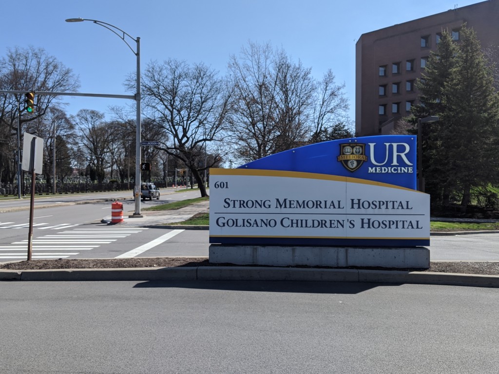 UR tentatively starts reopening research labs