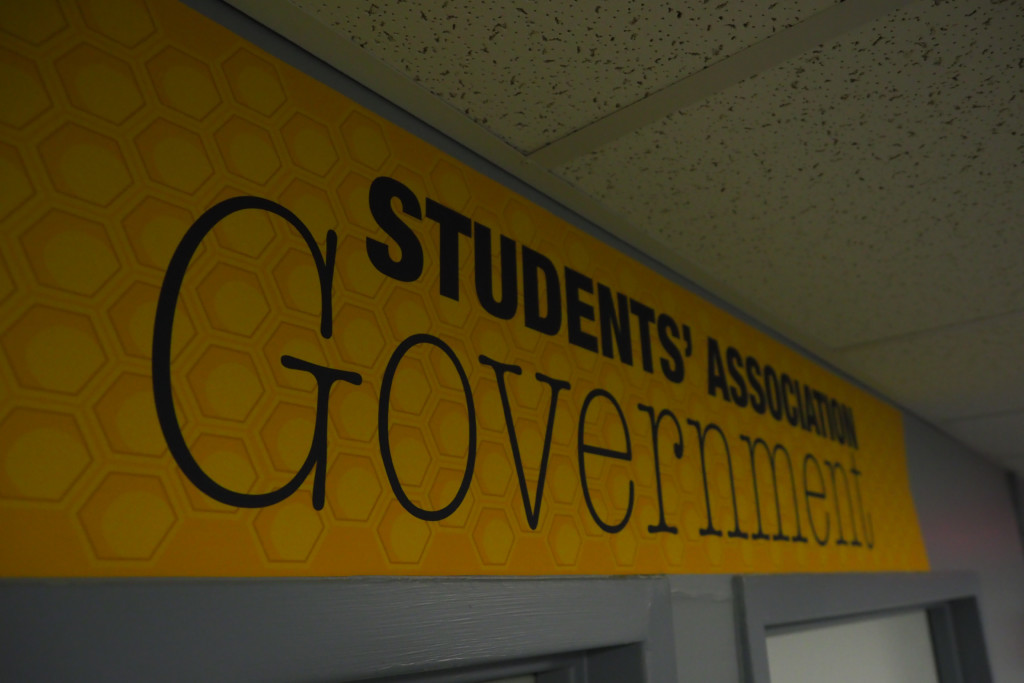 Mass resignation leaves SA with 11 senators