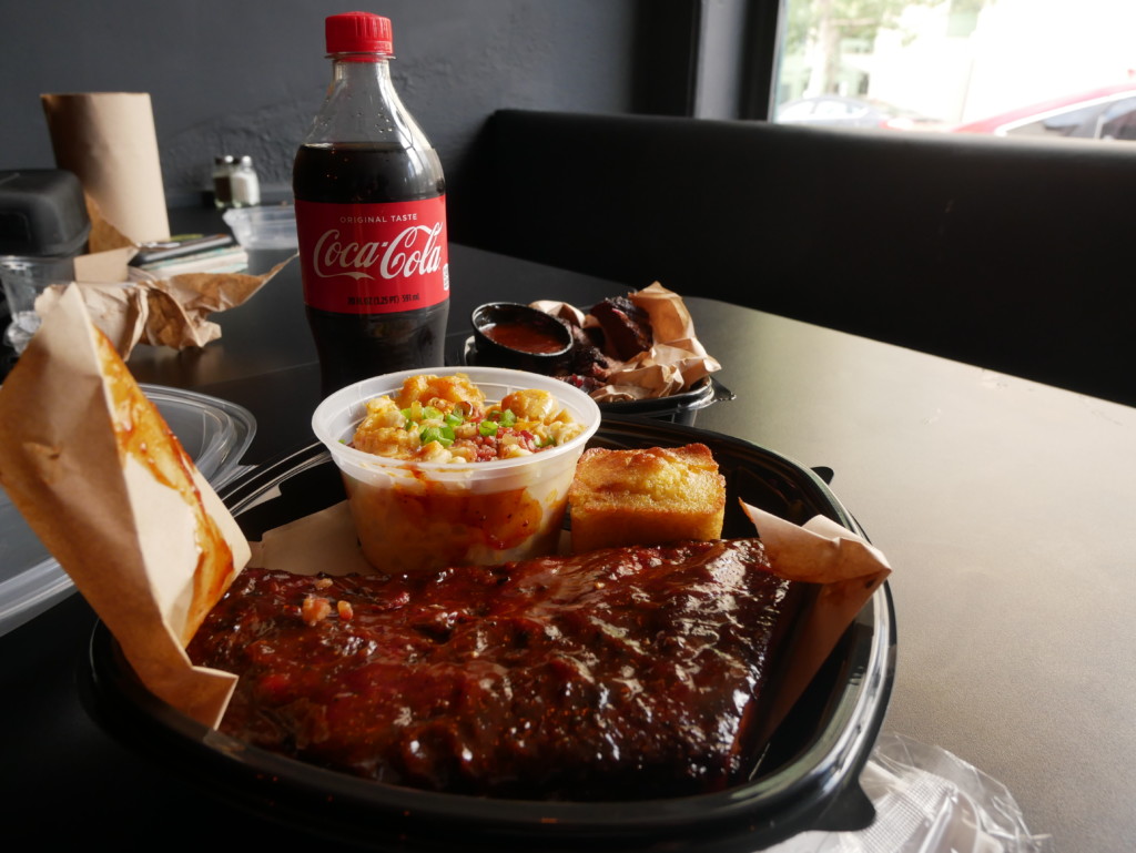 CT Eats: Bubby’s BBQ is well worth the price