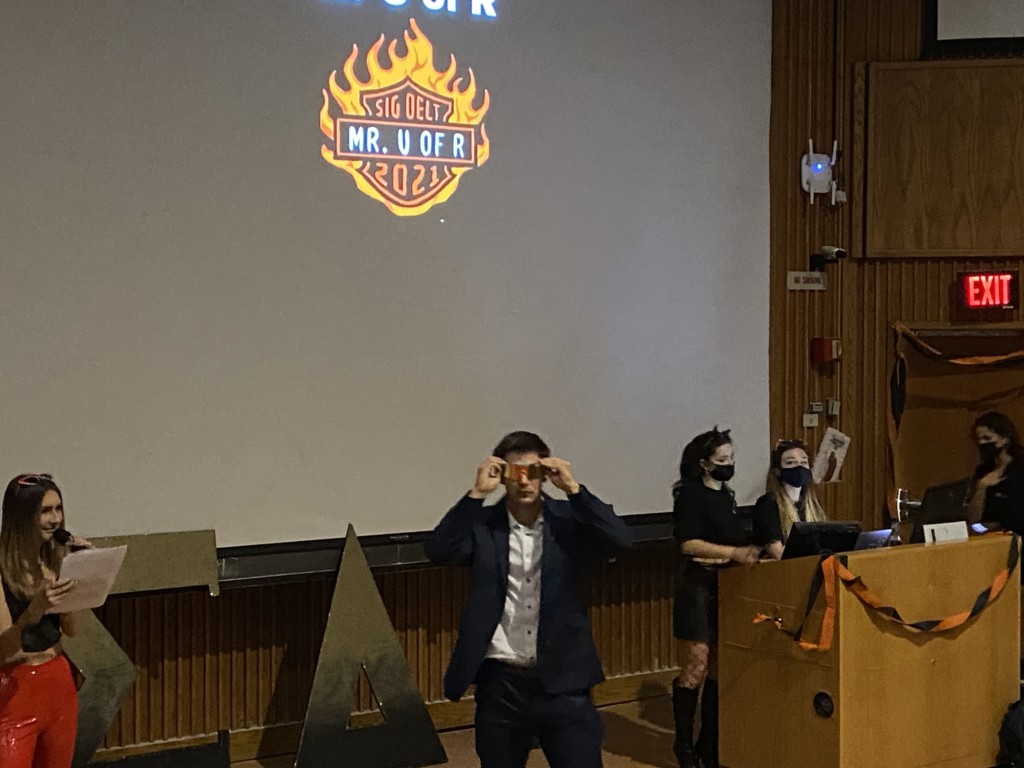 A mixed review of Mr. U of R