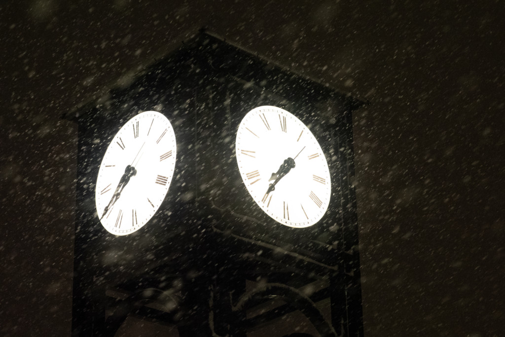 Students react to January classes moving online, guidance to remain off-campus