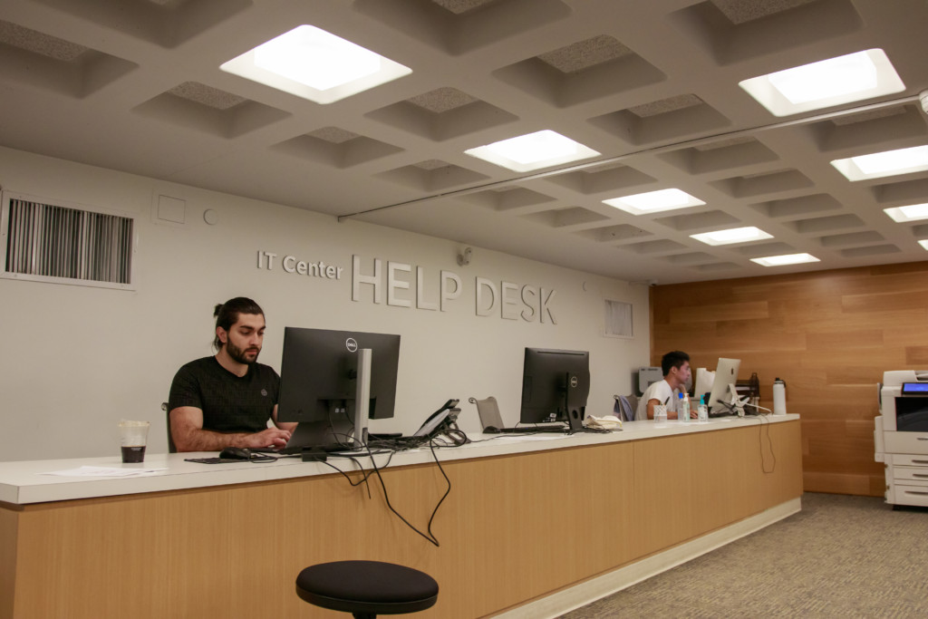 Wi-Fi outage hampers first day of classes