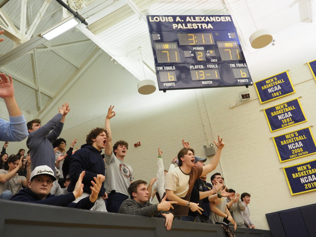 Heartbreaking thriller: Men’s basketball falls 81-76 to #10 NYU