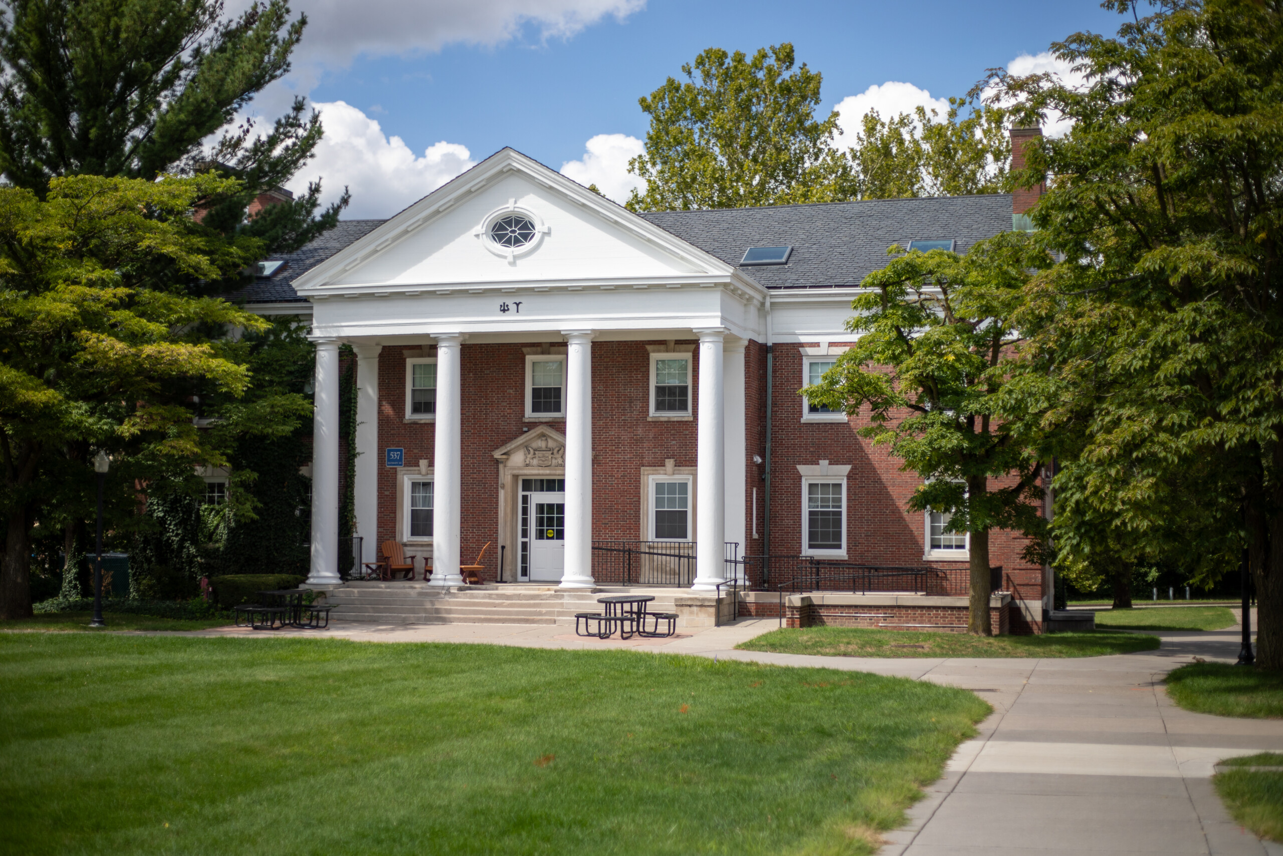 UR closes Fraternity Quad kitchens