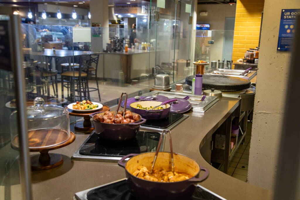 University assumes self-operation model of campus dining